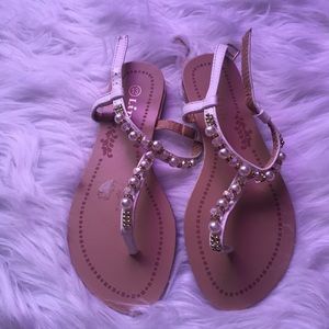 Girl’s sandals